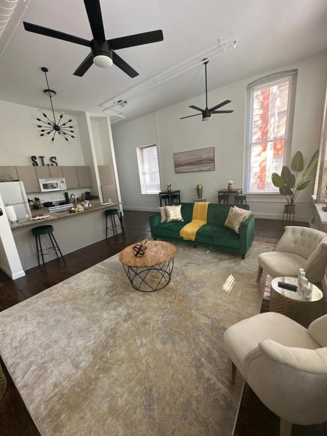 Luxury Condo “Walk To Everything” Memphis Eksteriør bilde