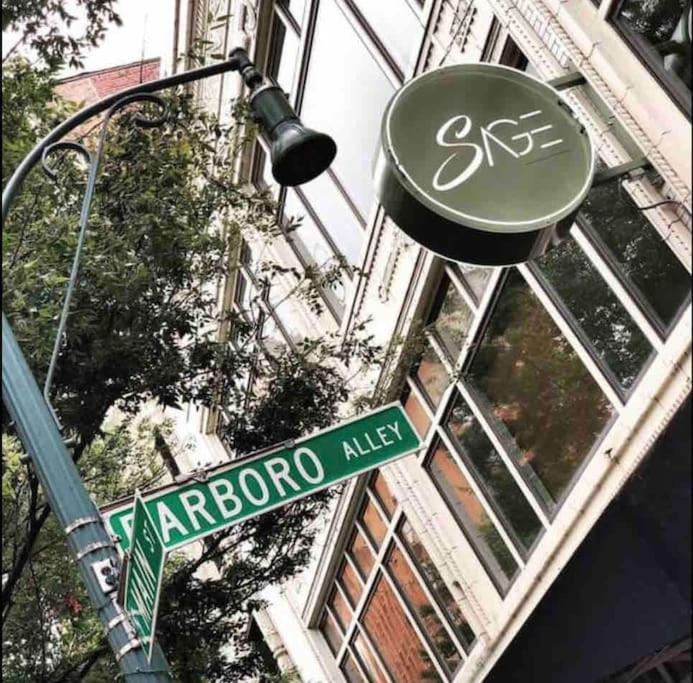 Luxury Condo “Walk To Everything” Memphis Eksteriør bilde